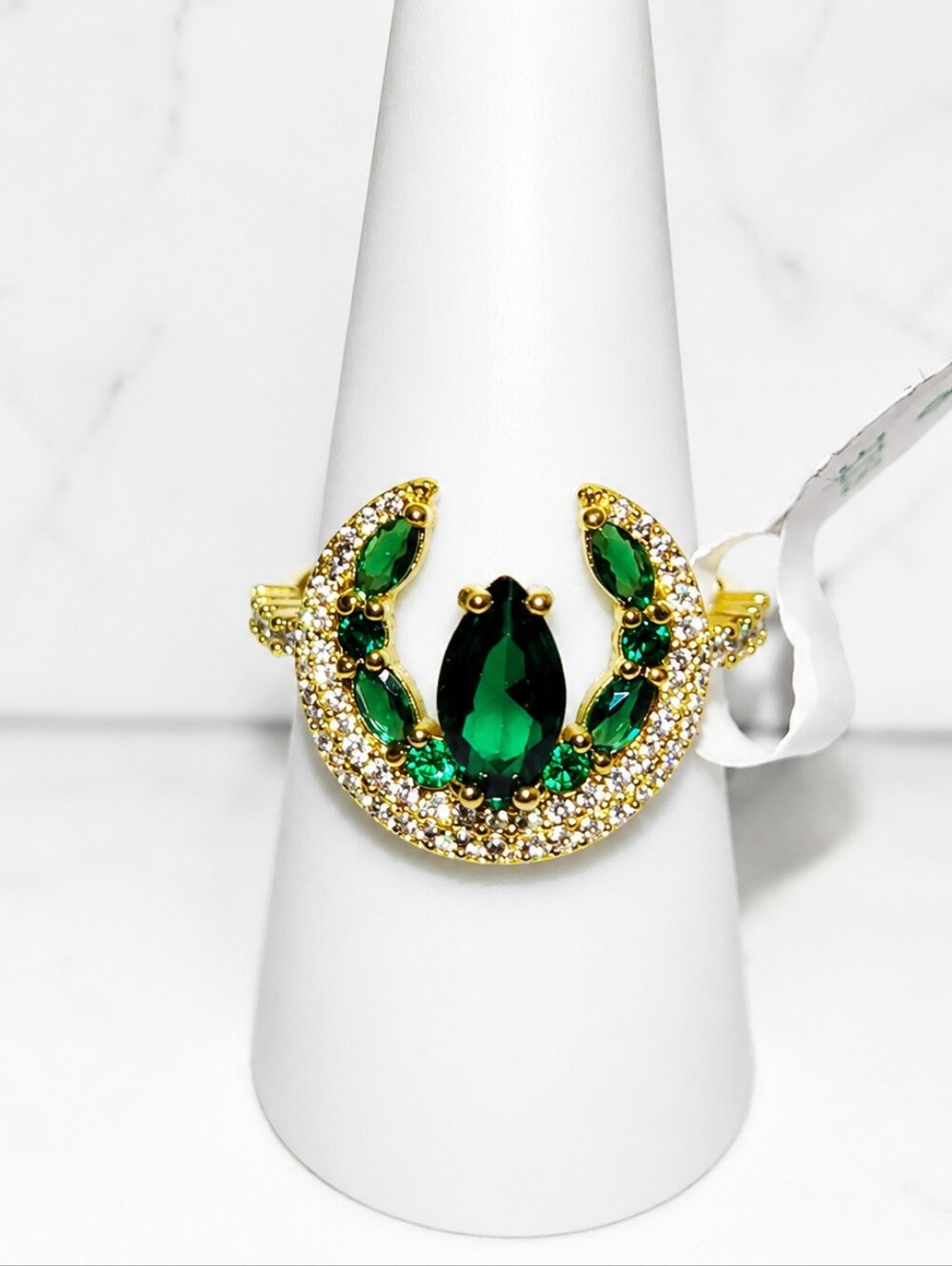 New with tags (NWT) Bomb Party "The Halston" ring